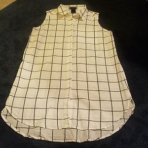 Ann Taylor Factory Sleeveless Button Down
